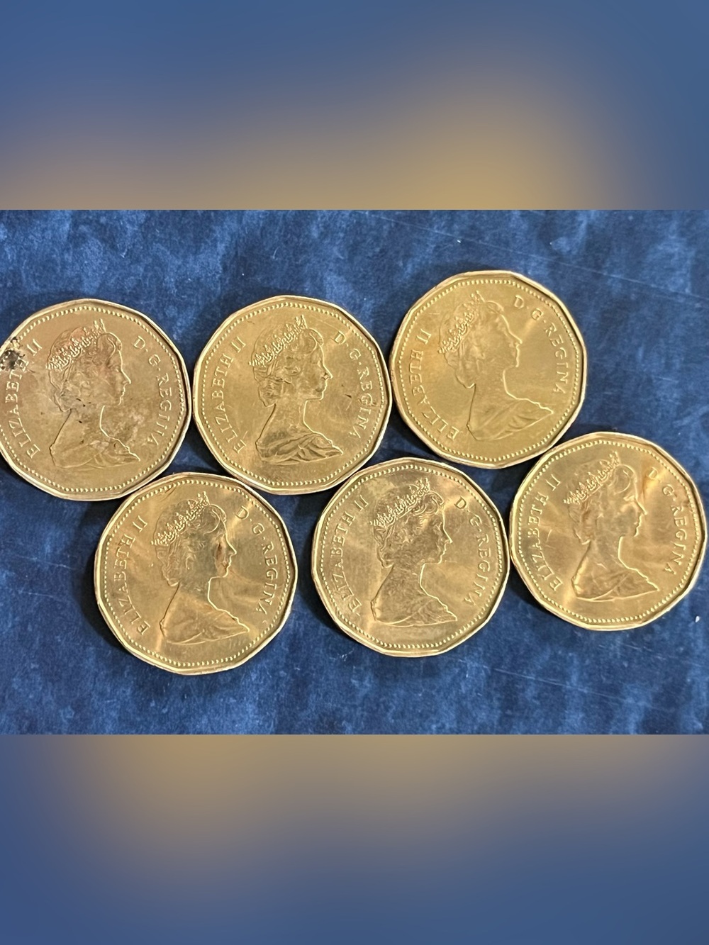 Lot of 23 Canadian coins issued  throughout the 20th cent.Ungraded & circulated